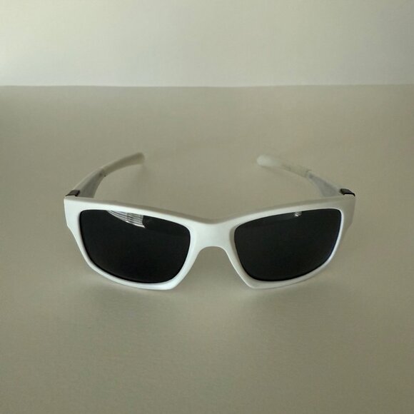 Oakley Jupiter Mens Sunglasses Black Lenses - Picture 3 of 9